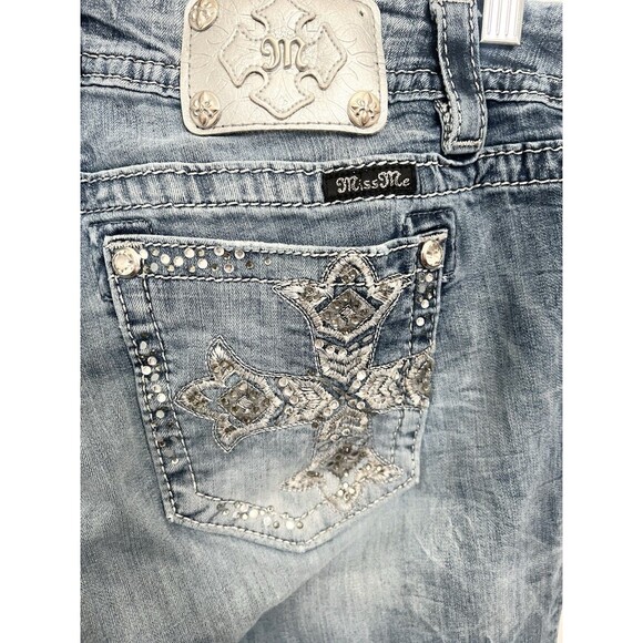 Miss Me Mid Rise Easy Boot Sz 29 Jeans 29x31 Medium Cross Bling Thick Stitch - Picture 6 of 9